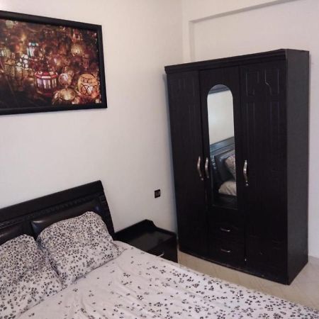 Appartement Meuble Pres Du Grand Souk Elhad Agadir Dış mekan fotoğraf