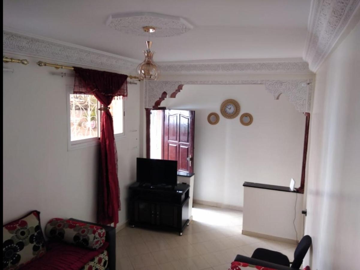 Appartement Meuble Pres Du Grand Souk Elhad Agadir Dış mekan fotoğraf